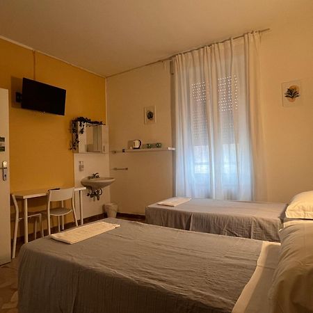 Hotel Parini Cesano Boscone Dış mekan fotoğraf